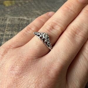 Pandora Fairytale Tiara Crown Ring